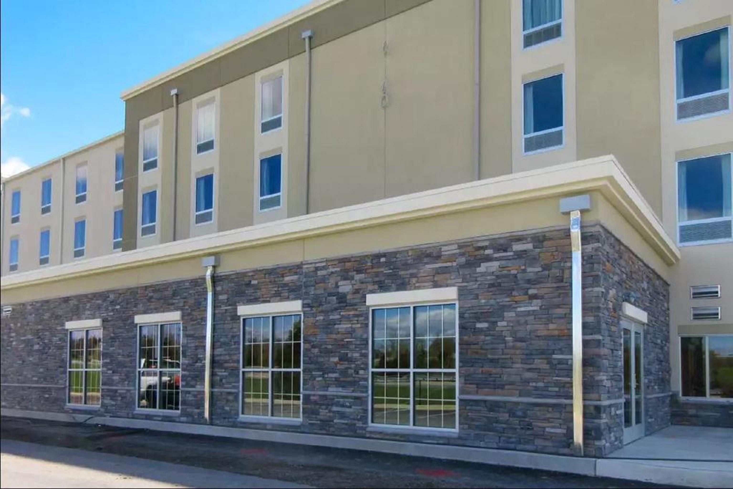 Comfort Inn & Suites - Harrisburg Airport - Hershey South Middletown  Eksteriør billede