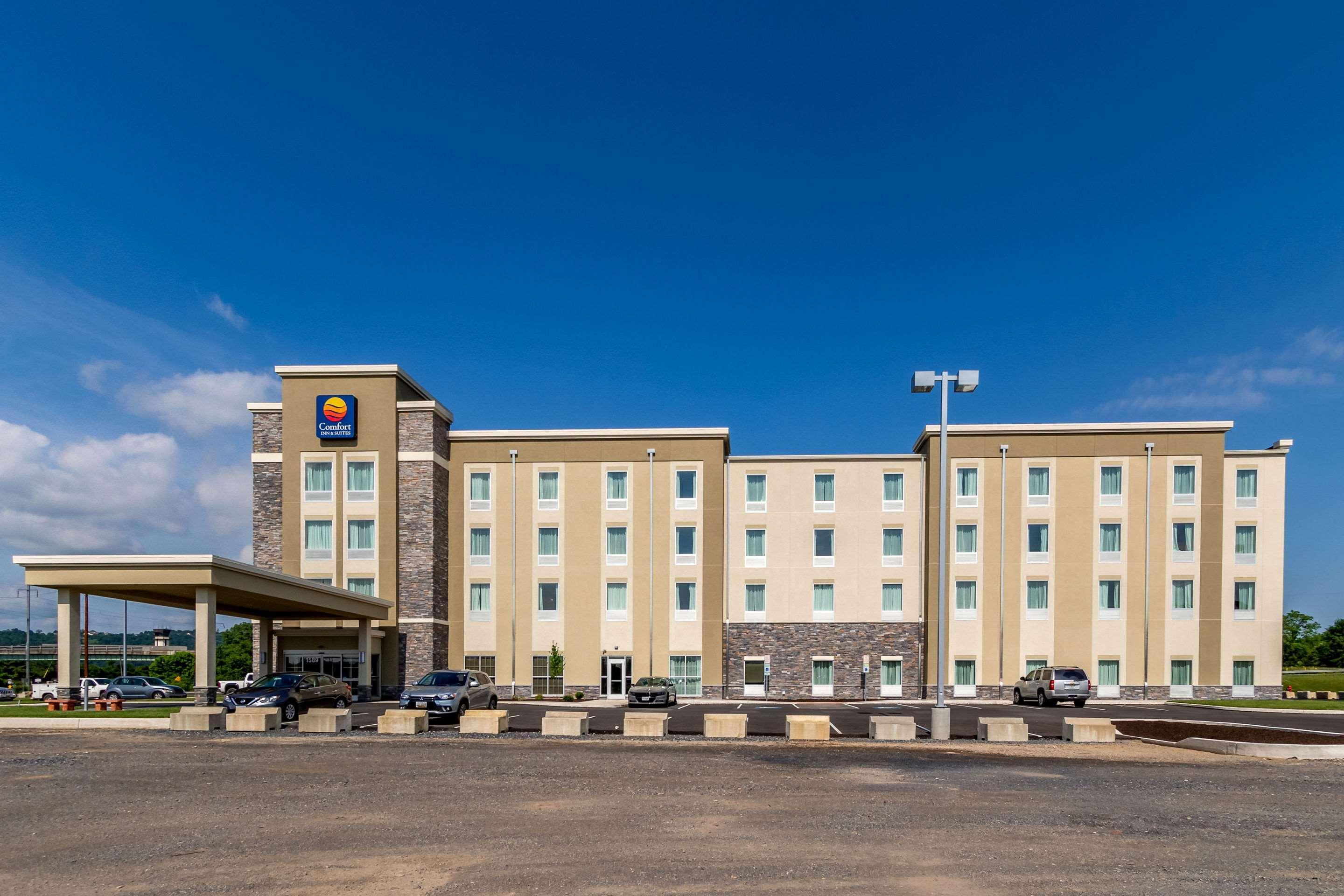 Comfort Inn & Suites - Harrisburg Airport - Hershey South Middletown  Eksteriør billede